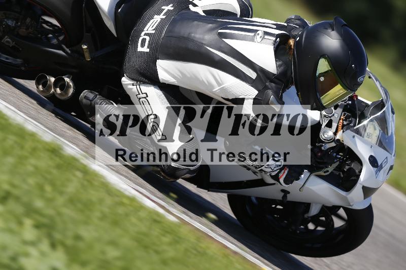 /55 20.09.2025 Speer Racing ADR/Gruppe weiß/130